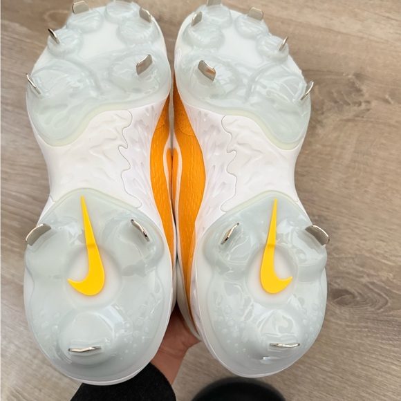Nike Alpha Huarache Elite 4 Low TB White Amarillo Size 9.5
